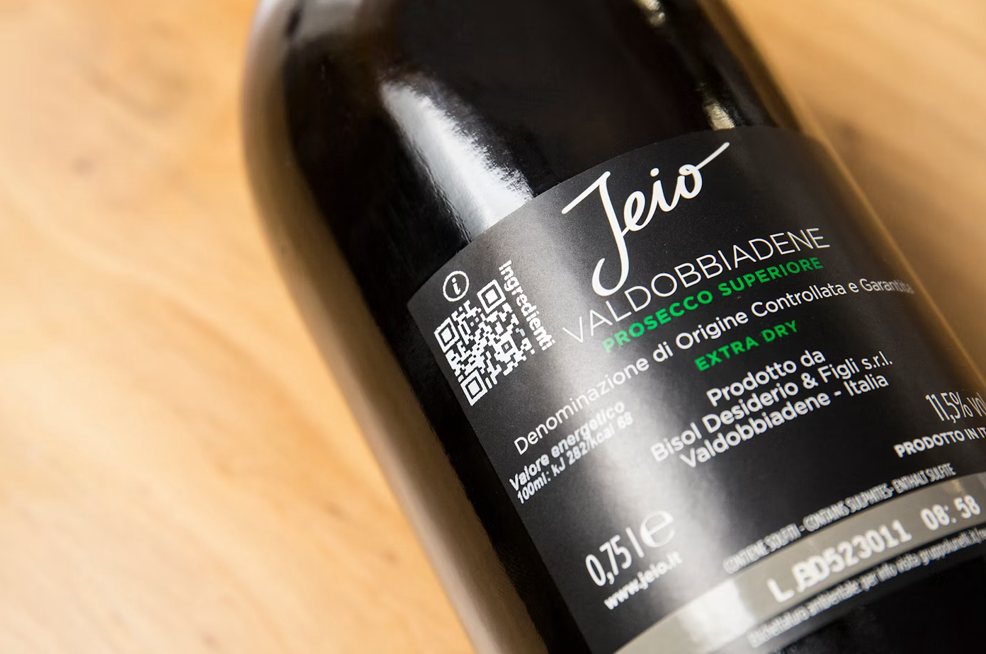 QR technology helps Italian winemaker navigate EU wine regulations