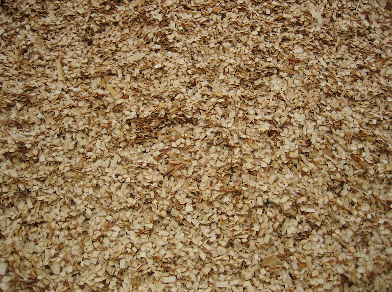 Woodchips for paper production by fi:User:MPorciusCato - Own work, CC BY-SA 3.0