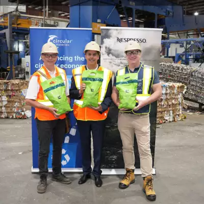 Ontario welcomes Nespresso's Green Bag recycling programme