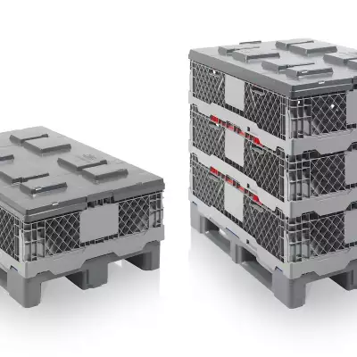 Perfect packaging unit: the CC1 pallet collar with the EURO L1 plastic pallet and pallet lid – all three elements can be used individually and are compatible.