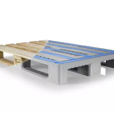 Compatible with wood: With a height of 150 millimetres the EURO L1® plastic pallet is identical in construction to the wooden Euro pallet.