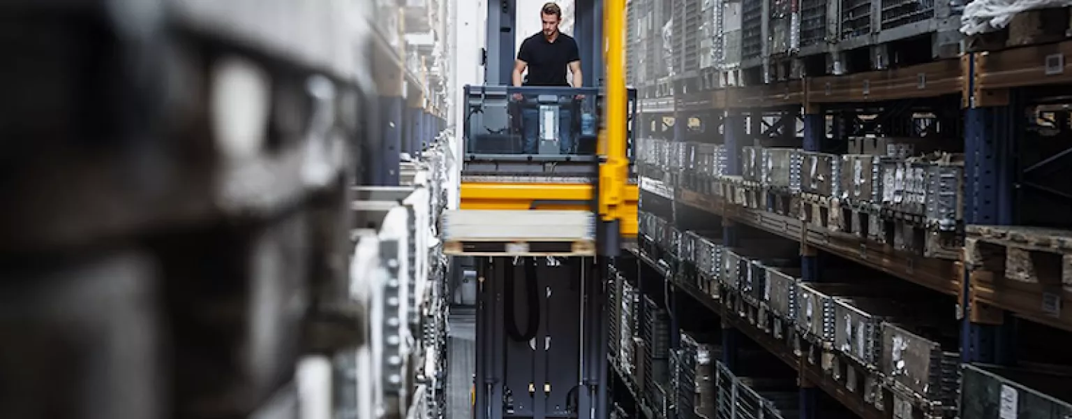 Allpack Jungheinrich Very Narrow Aisle trucks