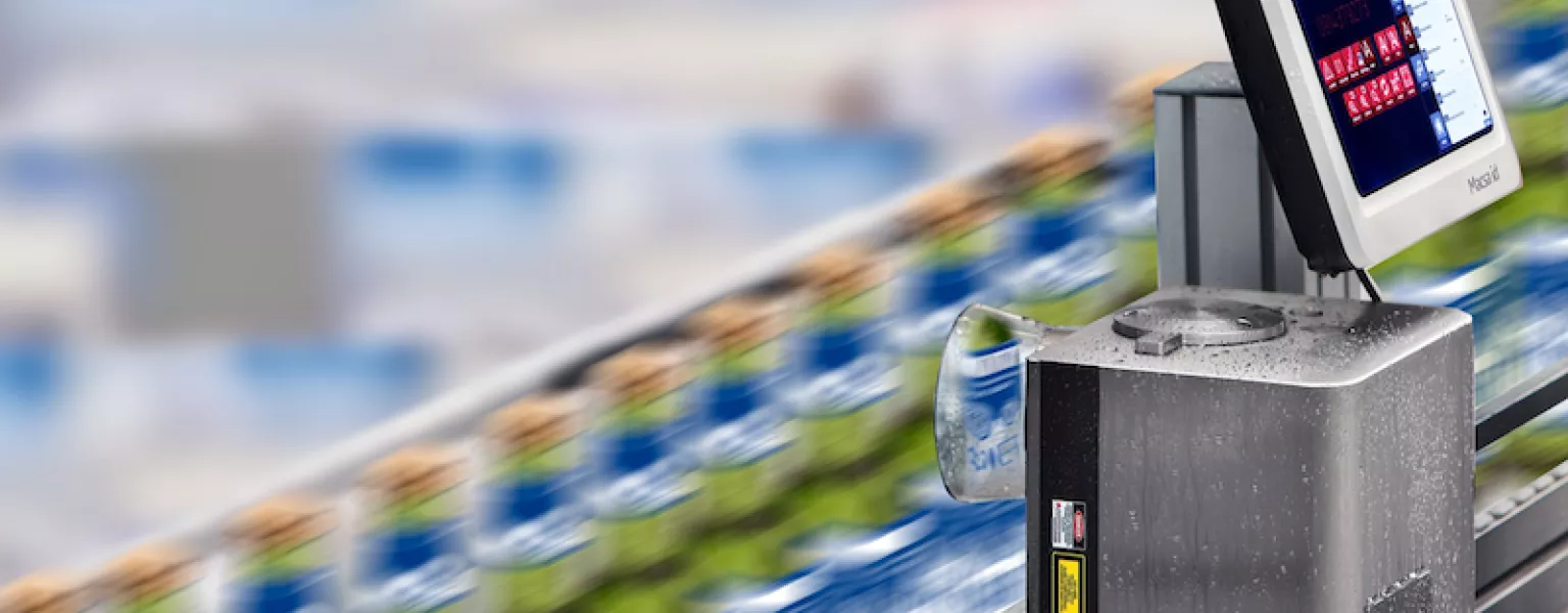 Macsa Id Laser marking of QR codes on beverage labels