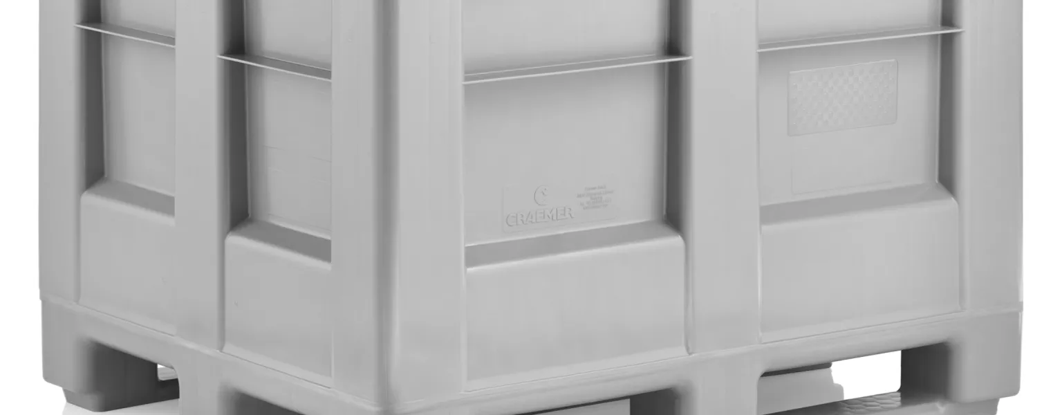 Craemer Group First completely closed plastic pallet box the new HB3