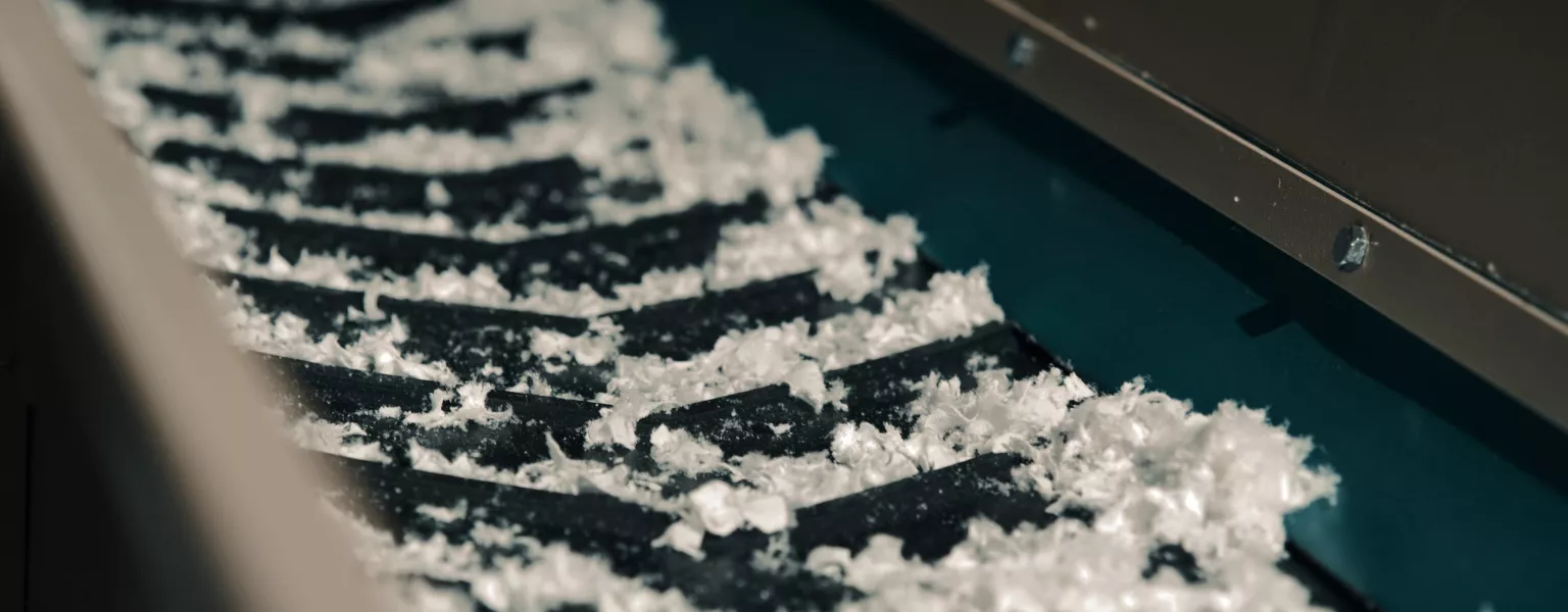 Recycled PET flakes