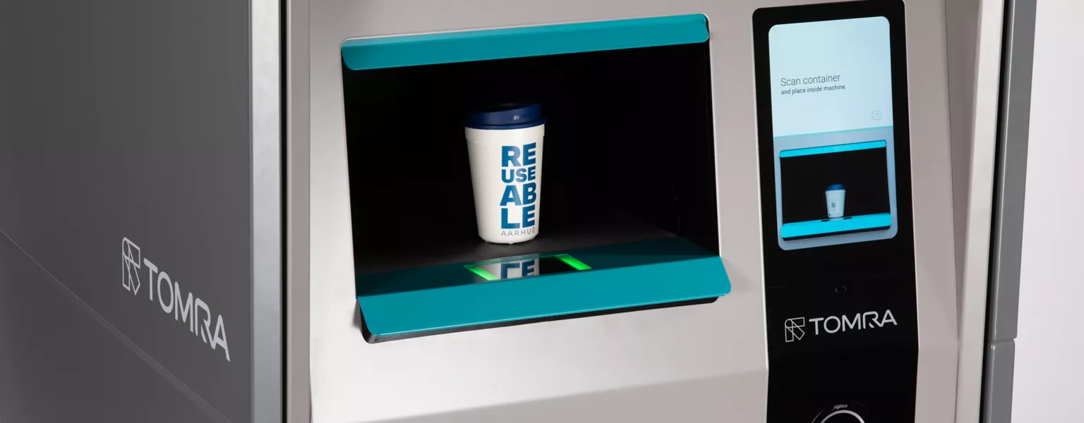 TOMRA unveils new automated collection point for reusable takeaway food packaging