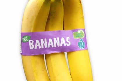 Aldi trials plastic-free packaging for bananas