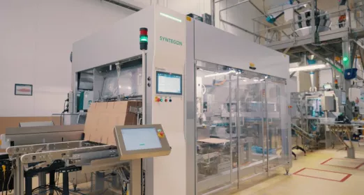 Snack Connection enhances efficiency with the case packer from Syntegon