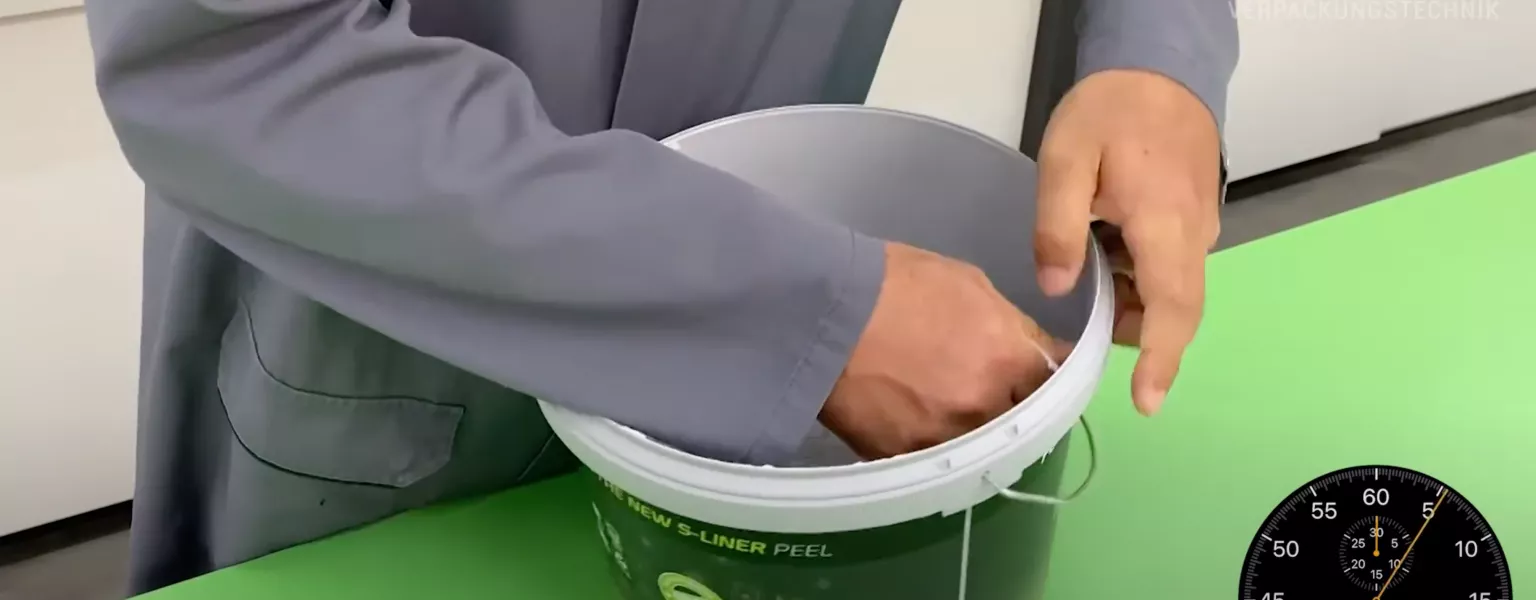 SAIER Group: S-LINER PEEL – Quick, easy and eco-friendly cleaning of containers